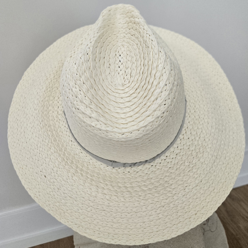 NWOT - Treasure & Bond Cream Straw Hat
